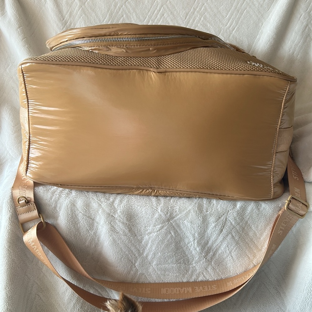 Steve Madden Tennis Bag - Picture 3 of 15